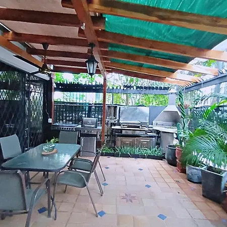 Boutique - Casa Completa En De Indias, Barrio Castillogrande *
